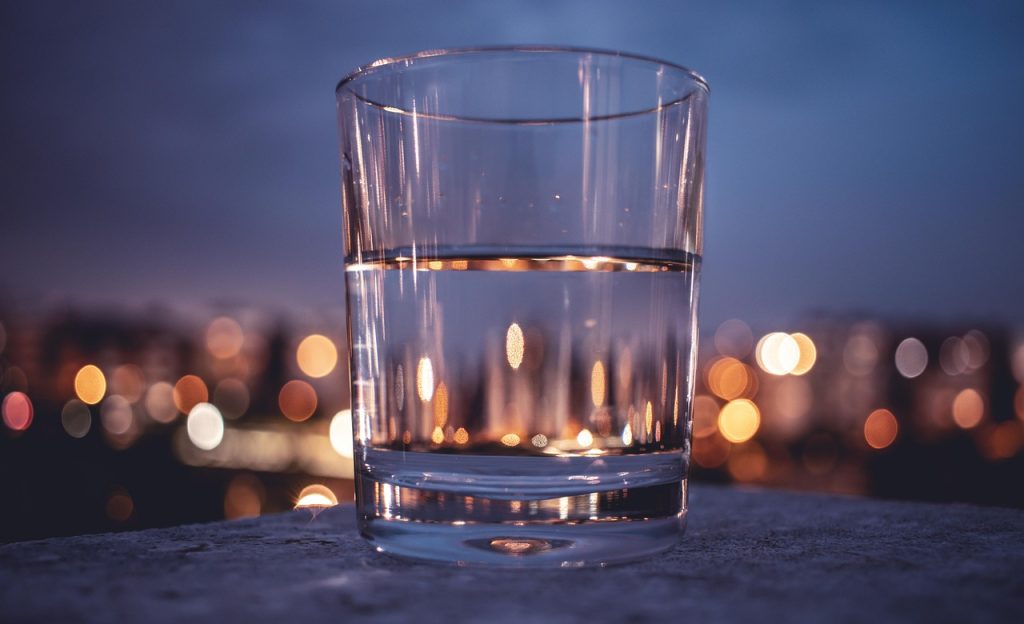 est-ce que boire beaucoup d'eau fait maigrir